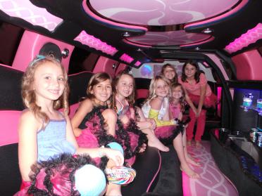 Casselberry Pink Chrysler 300 Limo 